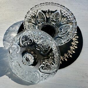 VINTAGE, KIG MALAYSIA, CLEAR, PRESSED GLASS CANDY DISH WITH LID.